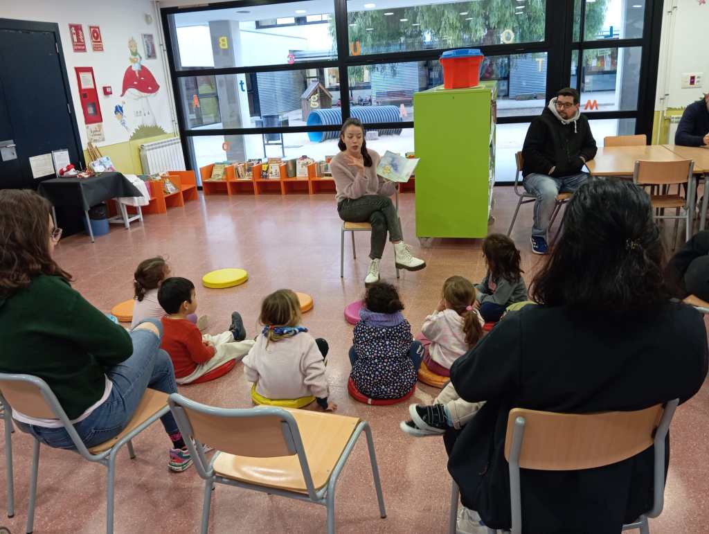 Èxit del Primer Dia del Conta-contes a la&nbsp;Biblioteca